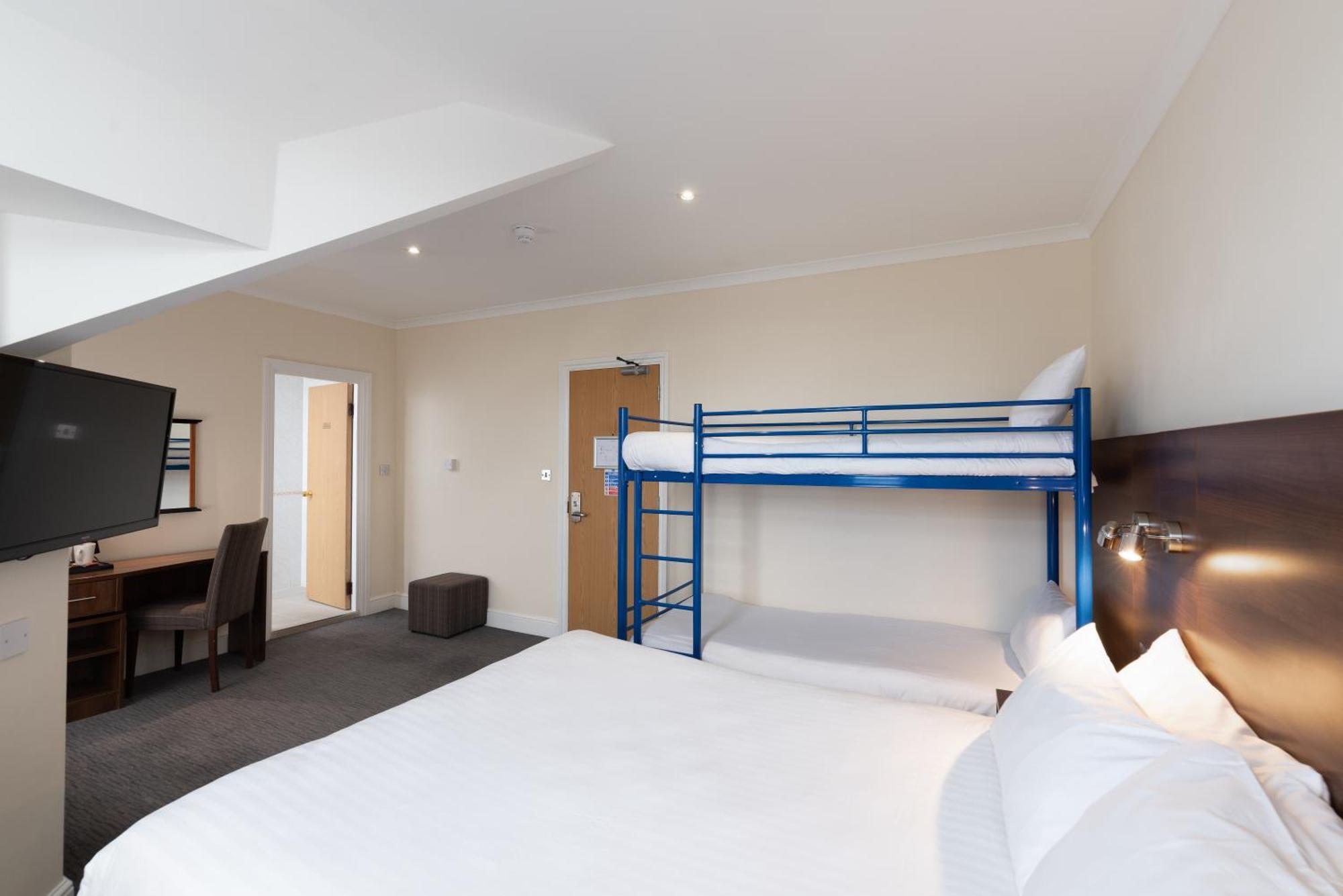 Best Western Carlton Hotel Blackpool Room photo